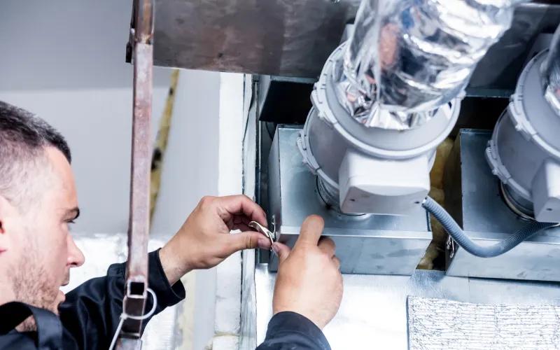 Commercial duct & vent cleaning